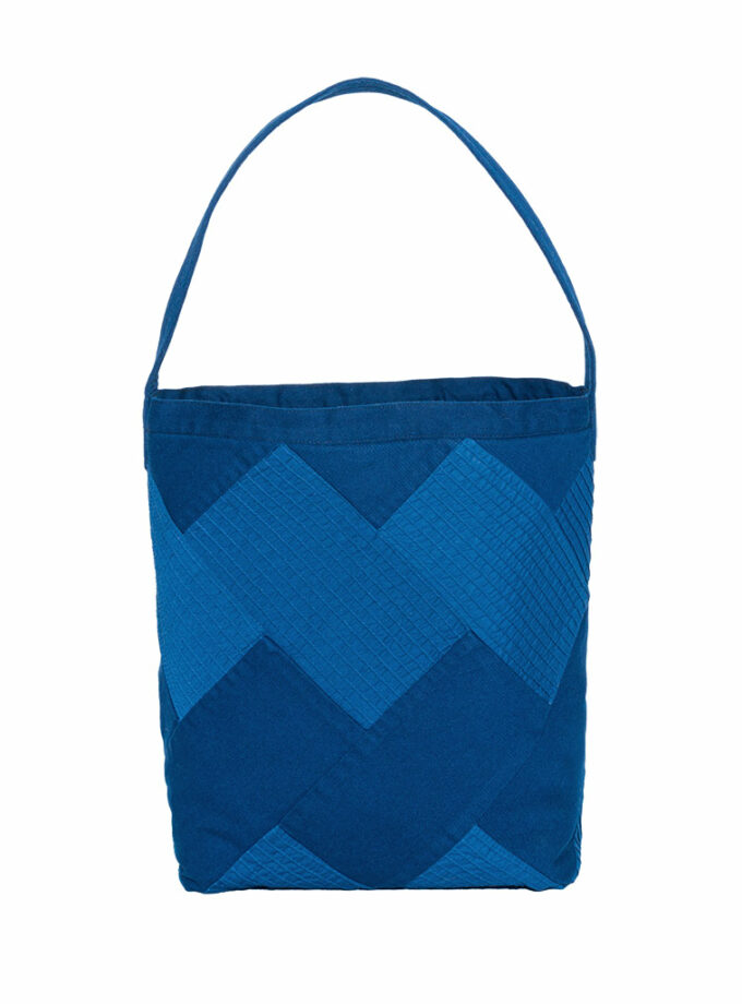 AW25 Angle-Cut Bucket Tote BA-9250721