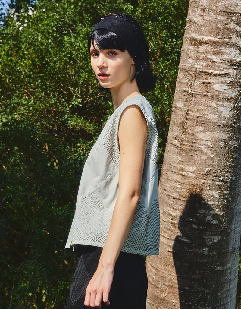 AW25 Seamflow Sleeveless Top BL-9251016 - Image 5