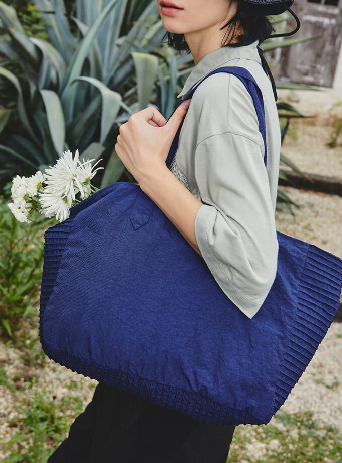 AW25 Tuck Side Tote BA-9251010