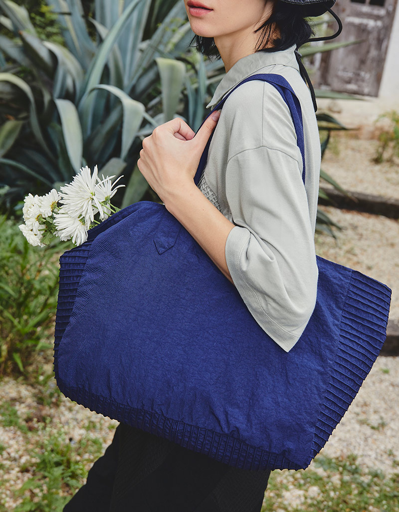 AW25 Tuck Side Tote BA-9251010 - Image 4