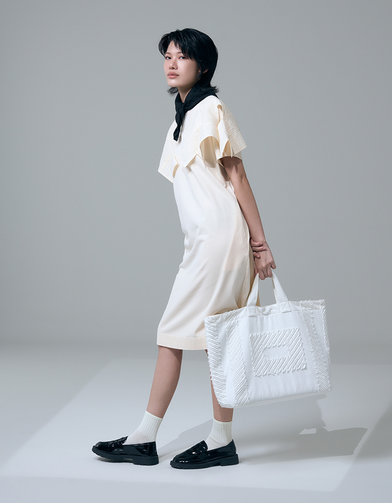 SS26 Slashed Tote Recycled Denim Bag BA-9260107 - Image 6